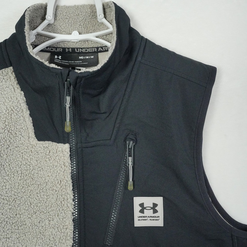 Under Armour UA Mission Boucle Fleece Vest Full Zip Pockets Men's‎ Size Medium